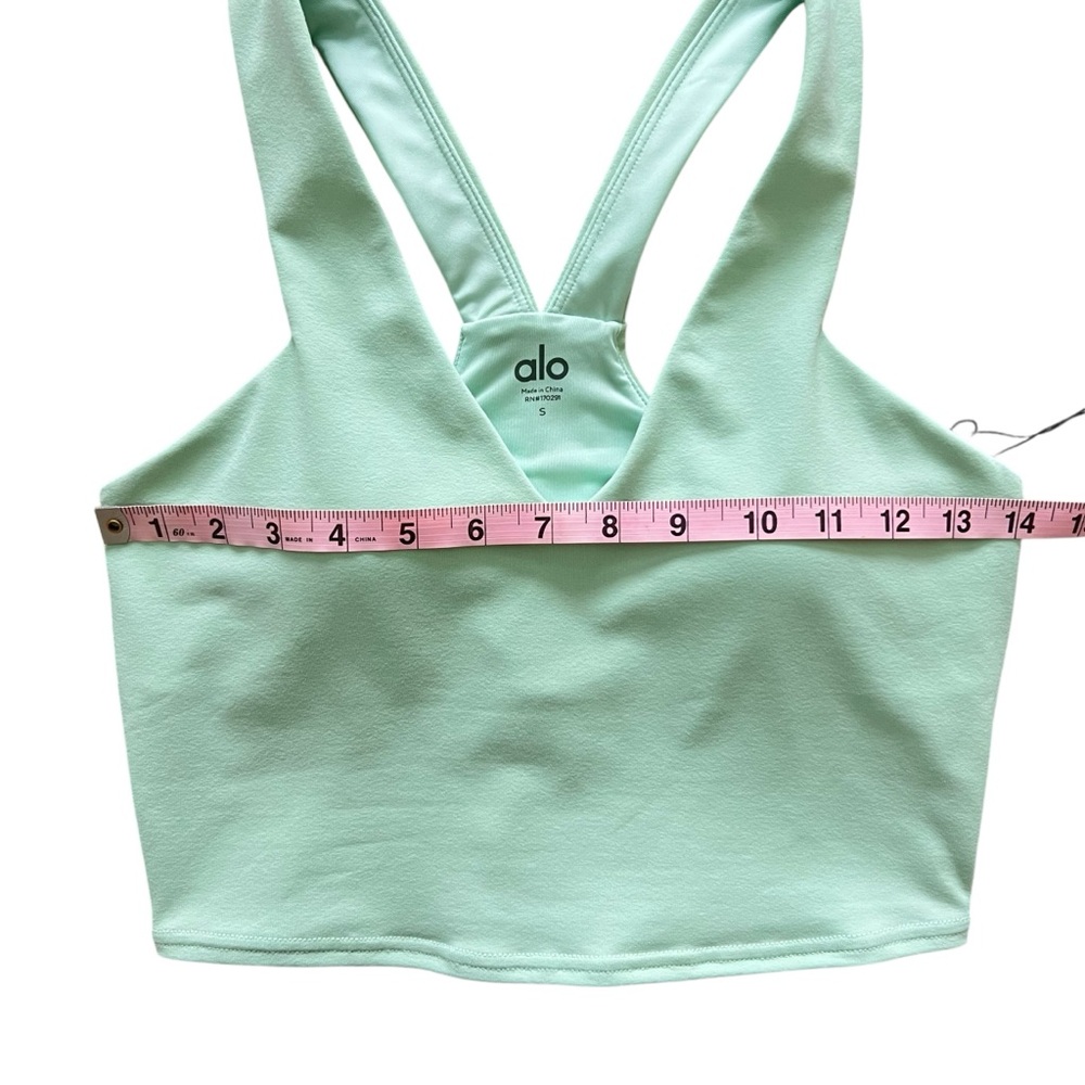 ALO Yoga Airbrush Real Bra Tank In Spearmint Limited Edition Cropped Top Size S - Picture 12 of 13